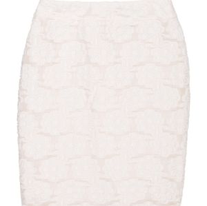 Ivory Chanel knee-length skirt